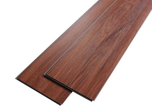 Plancia di lusso del vinile della serratura di clic che pavimenta l'OEM UV di trattamento di superficie del rivestimento disponibile