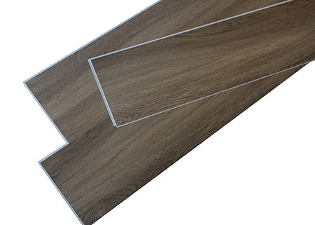 Anti stalla impermeabile di dimensione della pavimentazione della plancia del vinile di Sliping con il sistema di clic di Unilin