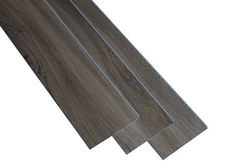 Grado di lusso grigio di indice B1 della prova di fuoco della pavimentazione della plancia del vinile di struttura di legno