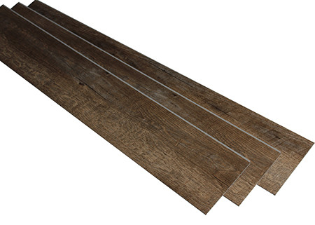 La plancia impermeabile del vinile di versatilità che pavimenta il legno ultra realistico sembra ignifuga