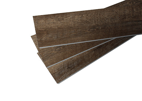 La plancia impermeabile del vinile di versatilità che pavimenta il legno ultra realistico sembra ignifuga
