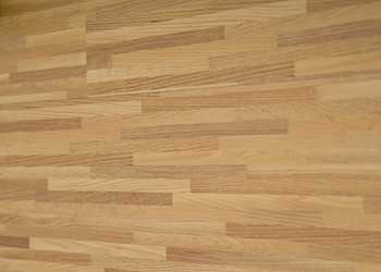 Lunghezza di legno 2400mm dell'isolamento acustico del bordo di bordatura degli accessori della pavimentazione del PVC del grano